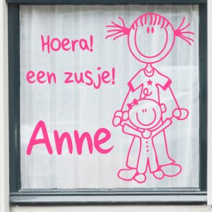 Geboortesticker “Hoera een zusje” met naam