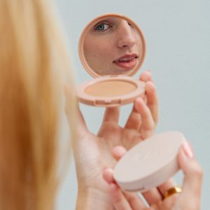 The Natural Beauty: Hairdo + Dag Make-up