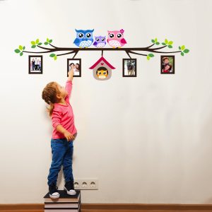 Uilen op tak en fotolijstjes muursticker
